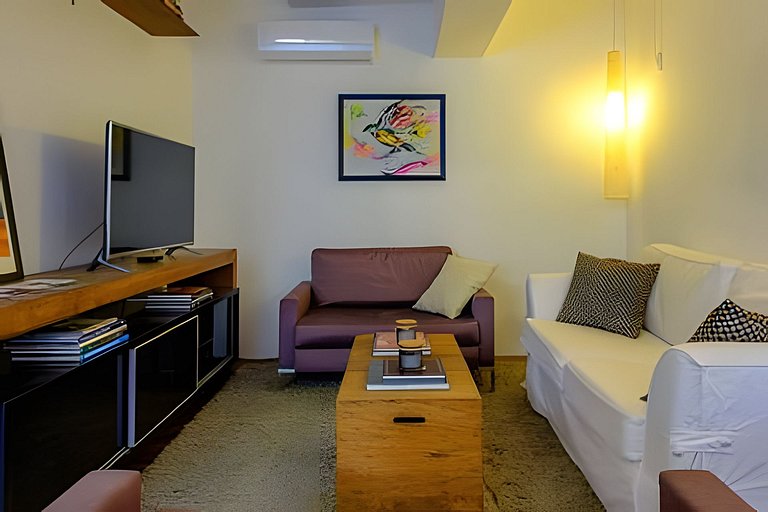 Apartamento recém reformado e bem decorado